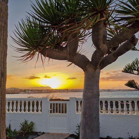 Villa La Maja Beachfront Corralejo Exteriér fotografie